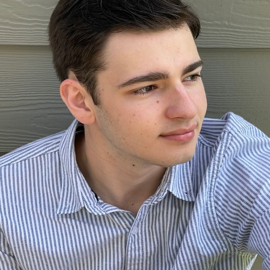 Conner Oaks Headshot